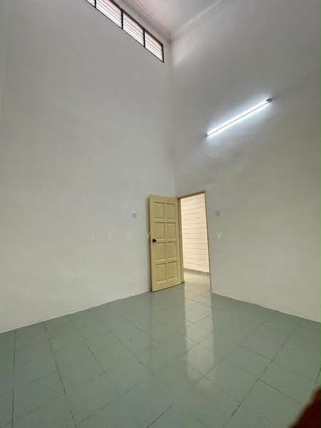1-storey Terraced House for Sale in Taman Desa (Kulai) - Jesy Tey - Interior - PropertyGuru.com.my