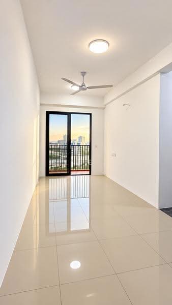 Service Residence for Sale at Piccadilly - Steven . - Living - PropertyGuru.com.my