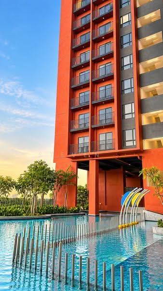 Service Residence for Sale at Piccadilly - Steven . - Exterior - PropertyGuru.com.my