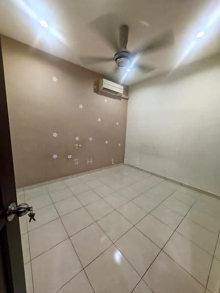 1-storey Terraced House for Sale in Taman Senangan (Butterworth) - SH Lee - Bedroom - PropertyGuru.com.my