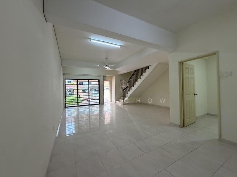 Terraced House for Rent in Taman Seri Minang (Cheras) - Sicky Chow - Living Room - PropertyGuru.com.my
