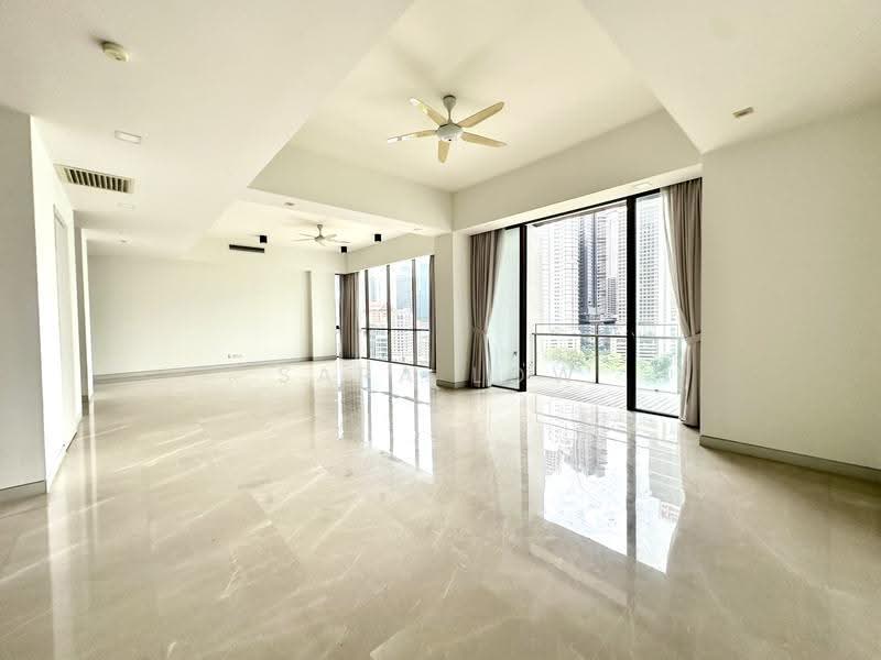 Kediaman Servis untuk Dijual di Suria Stonor - Sara Low - Living Room - PropertyGuru.com.my
