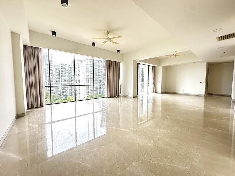 Kediaman Servis untuk Dijual di Suria Stonor - Sara Low - Living Room - PropertyGuru.com.my