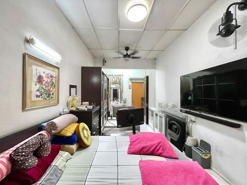 Semi-Detached House for Sale in Sungai Nibong (Bayan Lepas) - Ronald Kee - Bedroom - PropertyGuru.com.my
