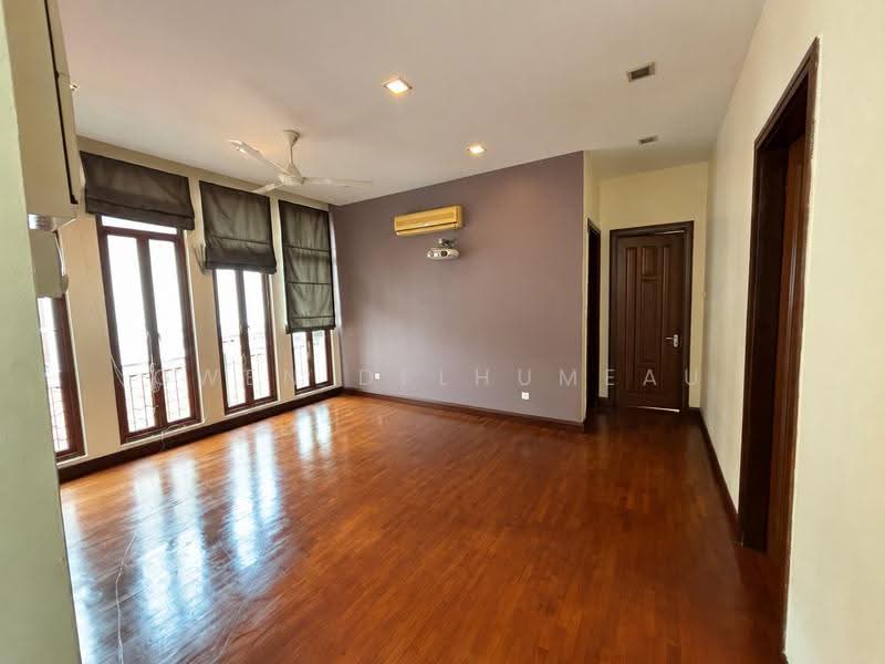 Bungalow House for Rent in Taman Sri Hartamas (Sri Hartamas) - Gwen Delhumeau - Living Room - PropertyGuru.com.my