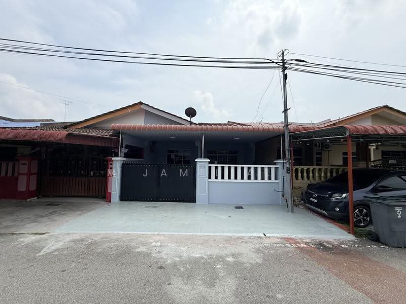 Rumah Teres 1-Tingkat untuk Dijual di Taman Ria (Muar) - M Jamil Ali - PropertyGuru.com.my