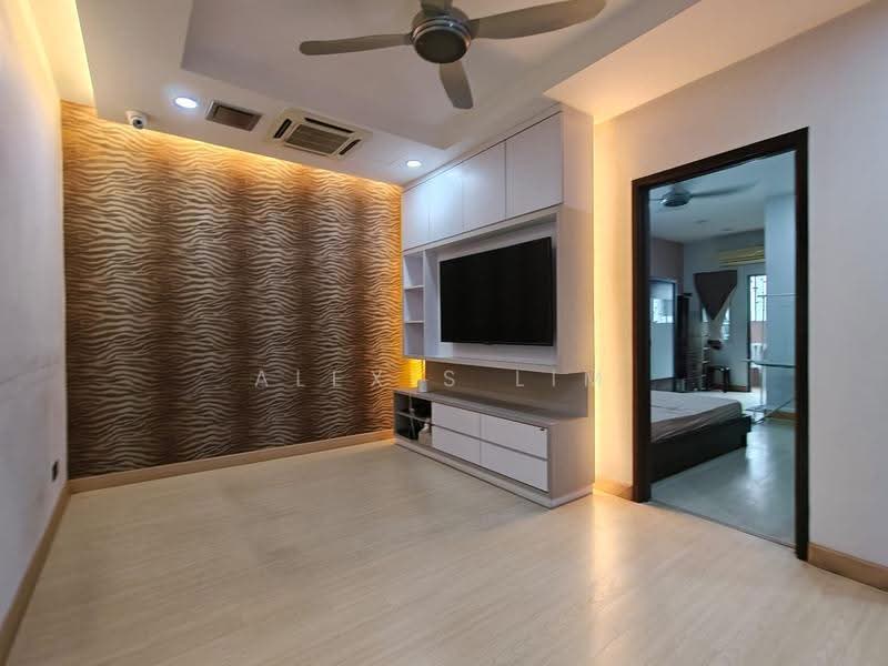 Rumah Teres 2.5-Tingkat untuk Disewa di Bandar Bukit Tinggi 2 (Klang) - Alexis Lim - Living Room - PropertyGuru.com.my