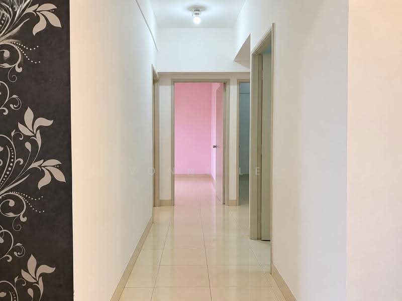 Condominium for Rent at Sea View Tower - Yvonne Lee - Corridor - PropertyGuru.com.my