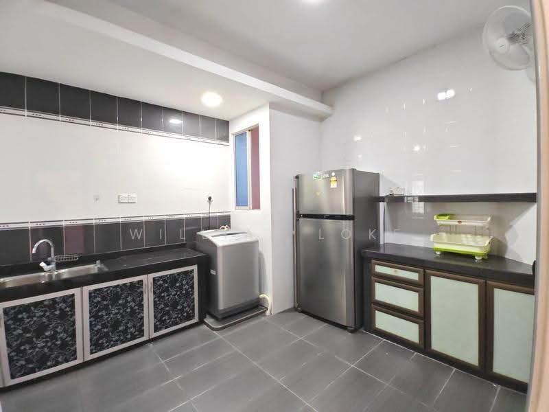 1-storey Terraced House for Rent in Austin (Johor Bahru) - William Loke - Kitchen - PropertyGuru.com.my