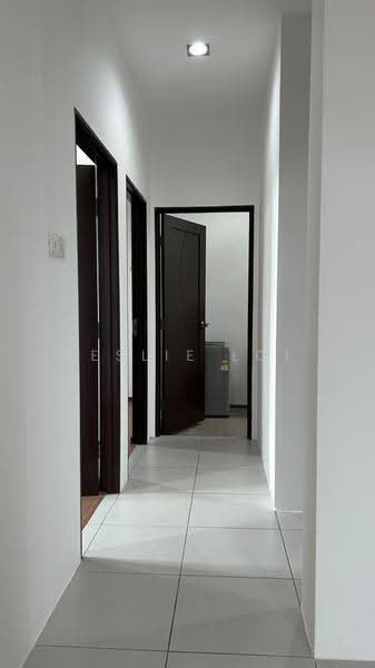 Apartment for Sale at Stutong Tiarra - Leslie Loi - Corridor - PropertyGuru.com.my