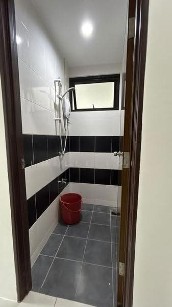 Apartment for Sale at Stutong Tiarra - Leslie Loi - Bathroom - PropertyGuru.com.my
