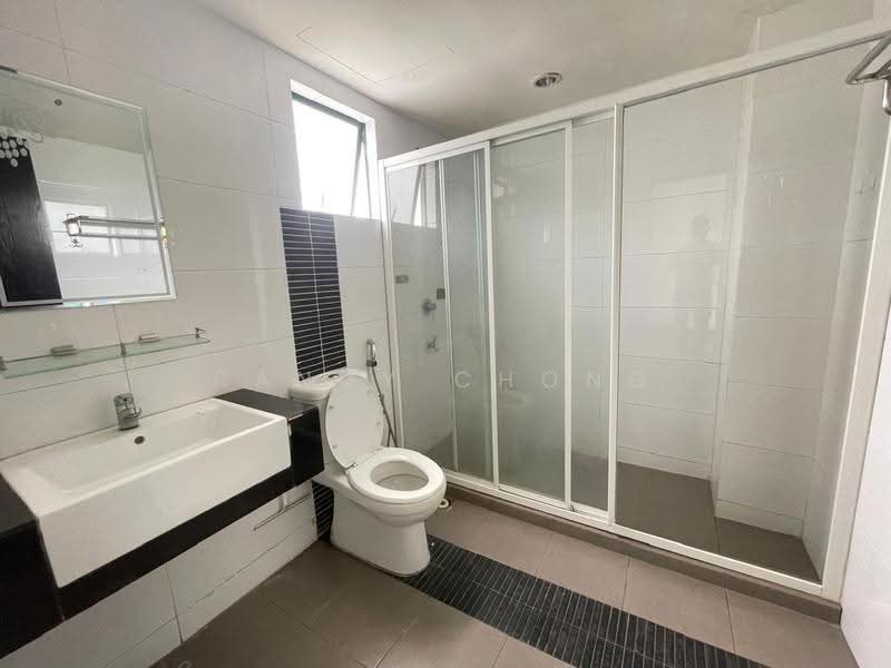 Kediaman Servis untuk Dijual di Likas Square - Randy Chong - PropertyGuru.com.my