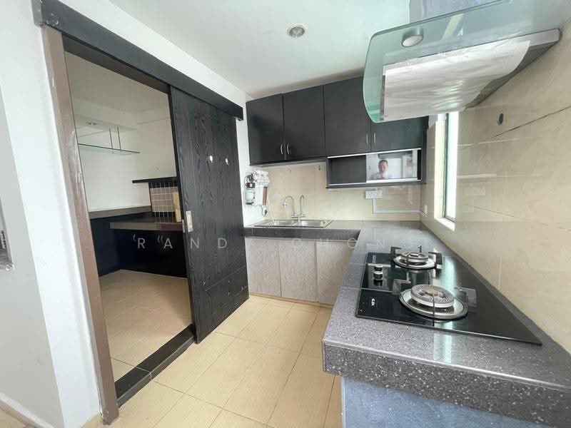 Kediaman Servis untuk Dijual di Likas Square - Randy Chong - PropertyGuru.com.my