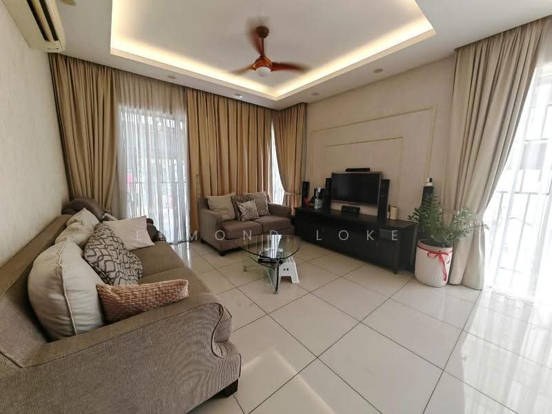 2-storey Terraced House for Sale in Bandar Tropicana Aman (Telok Panglima Garang) - Edmond Loke - Living Room - PropertyGuru.com.my