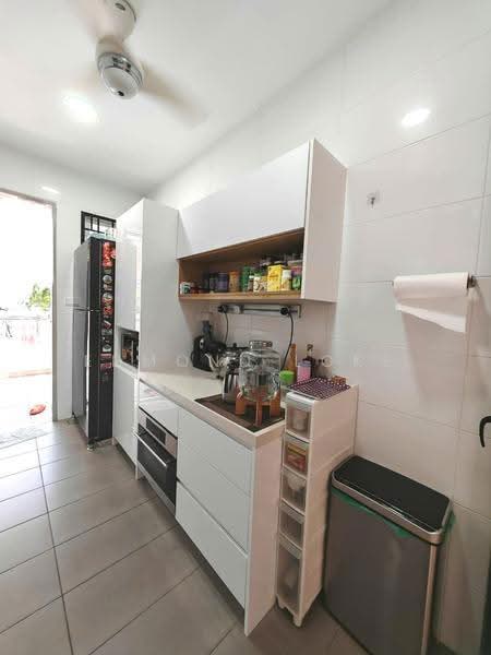 2-storey Terraced House for Sale in Bandar Tropicana Aman (Telok Panglima Garang) - Edmond Loke - Kitchen - PropertyGuru.com.my