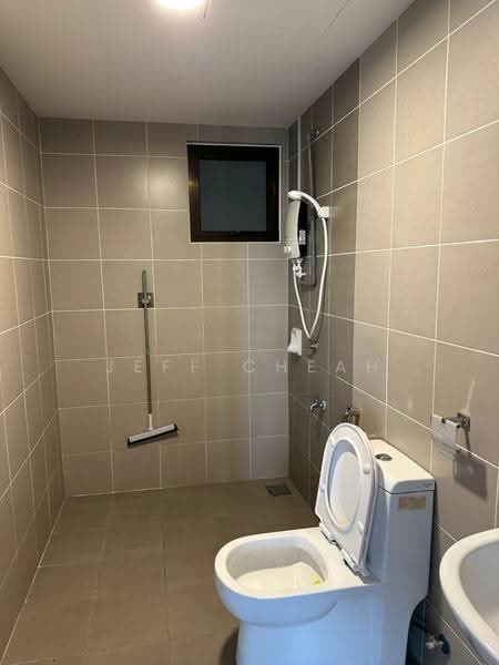 Apartment for Rent at Residensi Kajang Utama - Jeff Cheah - Bathroom - PropertyGuru.com.my