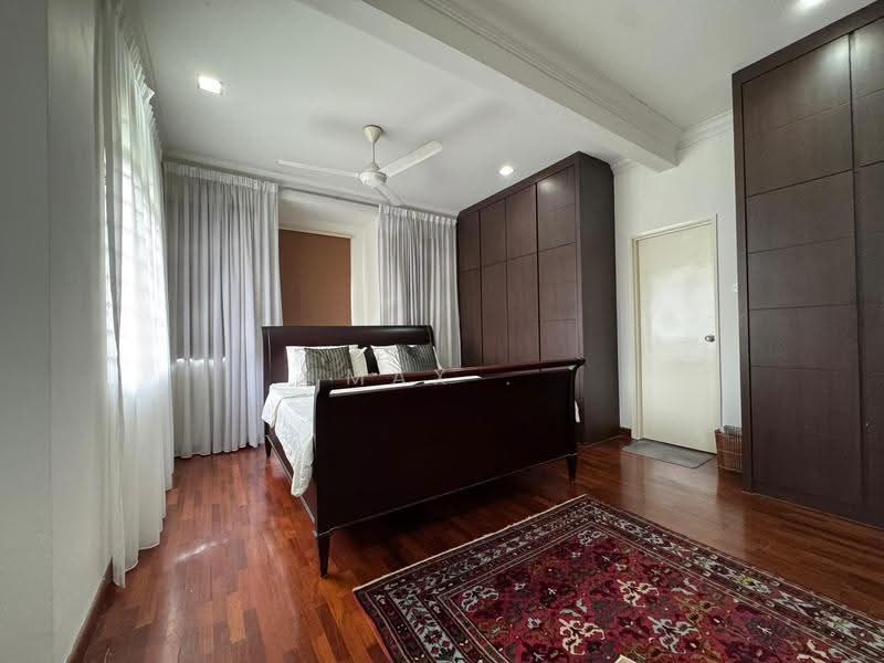 Rumah Banglo untuk Dijual di Bukit Rahman Putra (Sungai Buloh) - Max . - Bedroom - PropertyGuru.com.my