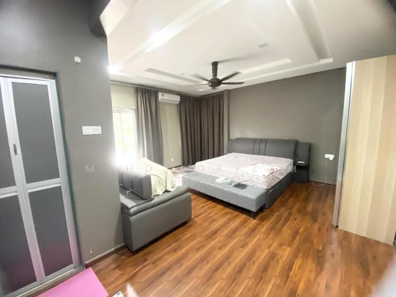 Rumah Teres 2-Tingkat untuk Dijual di Seksyen 7 (Shah Alam) - Mohd Adryzam - PropertyGuru.com.my