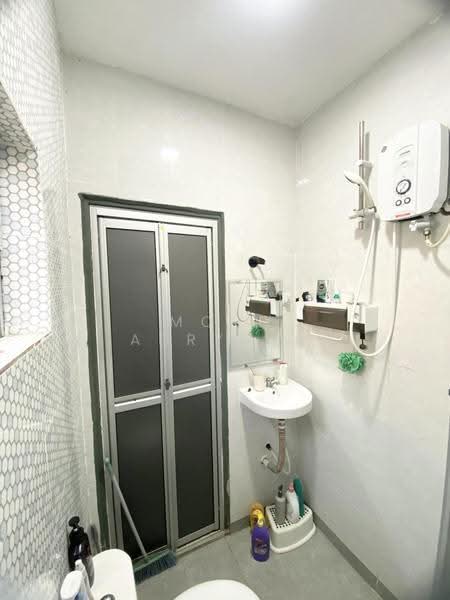 Rumah Teres 2-Tingkat untuk Dijual di Seksyen 7 (Shah Alam) - Mohd Adryzam - PropertyGuru.com.my