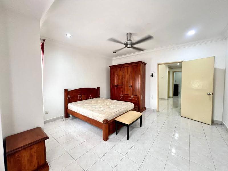 2-storey Terraced House for Rent in Taman Bukit Subang (Shah Alam) - Adaw Zain - Bedroom - PropertyGuru.com.my
