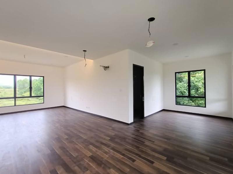 Bungalow House for Sale in Setia Ecohill (Semenyih) - Vincent Lee - Living Room - PropertyGuru.com.my