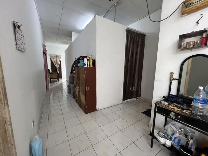 Kedai / Pejabat untuk Disewa di Puchong (Selangor) - Louis Ho - Corridor - PropertyGuru.com.my