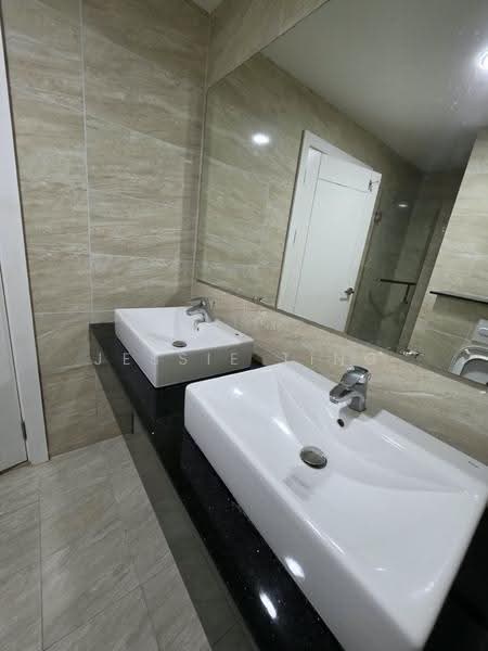 Condominium for Sale at Jesselton Residences - Jessie Ting - Bathroom - PropertyGuru.com.my