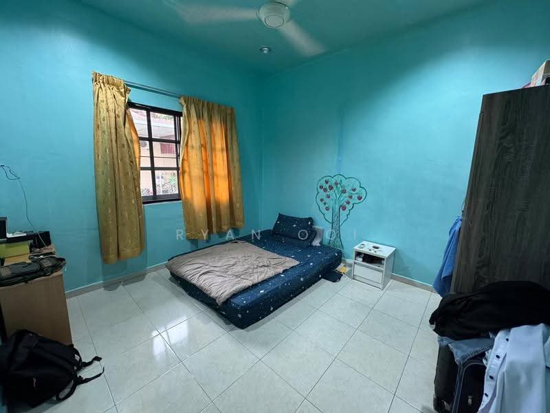 Rumah Berkembar untuk Dijual di Taman Lumba Kuda (Alor Setar) - Ryan Ooi - Bedroom - PropertyGuru.com.my