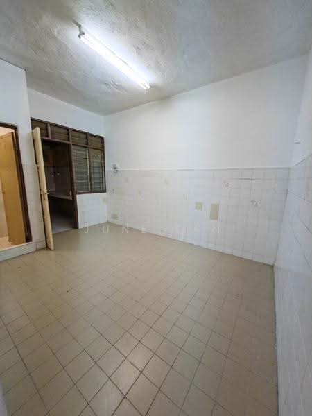 2-storey Terraced House for Sale in Taman Sungai Besi Indah (Seri Kembangan) - June Tan - PropertyGuru.com.my