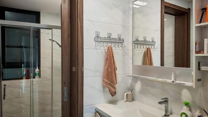 Apartment for Sale at Starview Bay @ Forest City - Ben Lee - Bathroom - PropertyGuru.com.my
