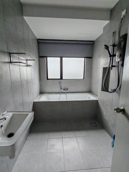 Service Residence for Rent at Ara Residence - Leo Goh - Bathroom - PropertyGuru.com.my
