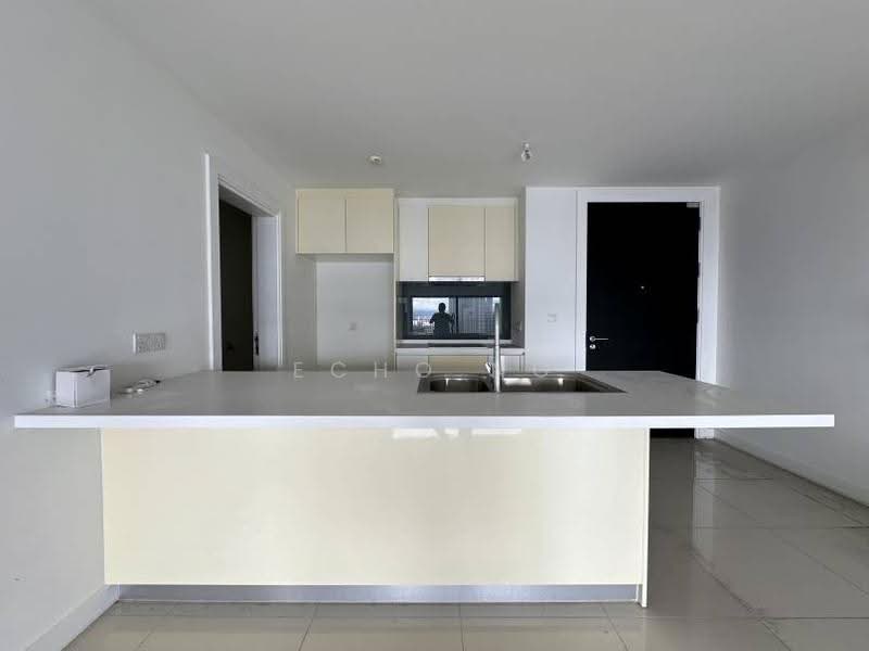 Kondominium untuk Dijual di Westside Three - Echo Ng - Kitchen - PropertyGuru.com.my