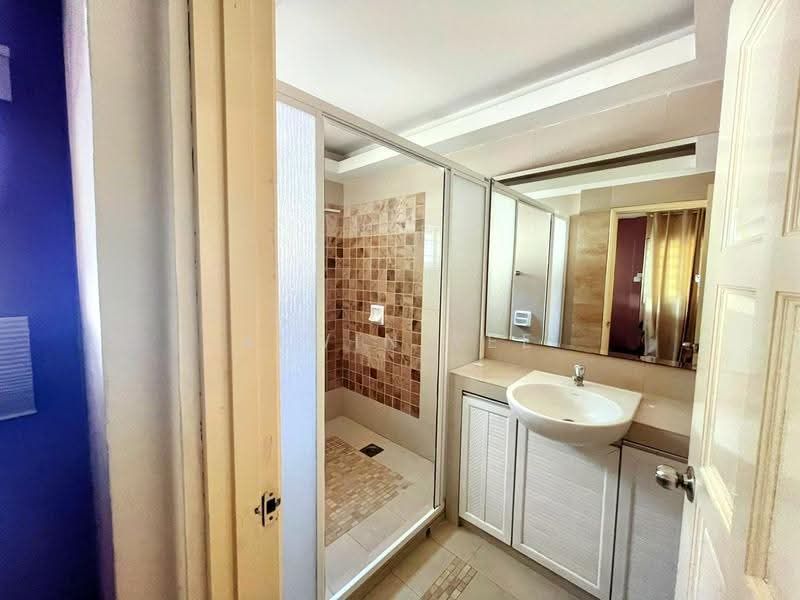 Semi-Detached House for Rent in Bangsar (Kuala Lumpur) - Alwin Yee - Bathroom - PropertyGuru.com.my