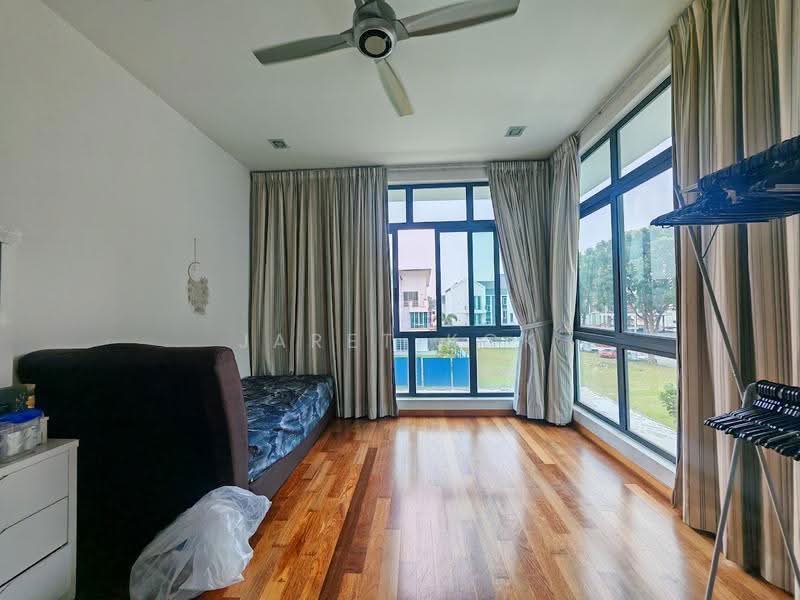 Bungalow House for Sale in Subang Heights (Subang Jaya) - jaret kok - Bedroom - PropertyGuru.com.my