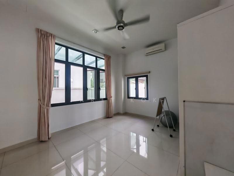 Bungalow House for Sale in Subang Heights (Subang Jaya) - jaret kok - Living Room - PropertyGuru.com.my