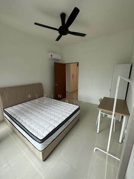 Kondominium untuk Dijual di SKS Pavillion Residences - Alvin Chan Kai Boon - Bedroom - PropertyGuru.com.my