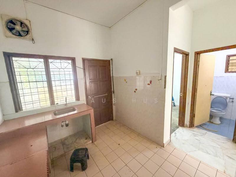 Terraced House for Sale in Alam Damai (Cheras) - Firdaus Husin - PropertyGuru.com.my