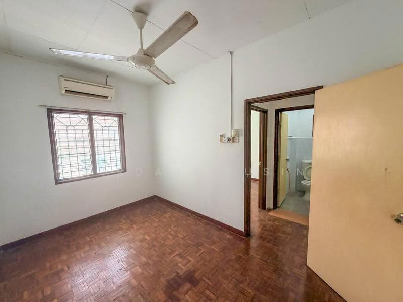 Terraced House for Sale in Alam Damai (Cheras) - Firdaus Husin - PropertyGuru.com.my