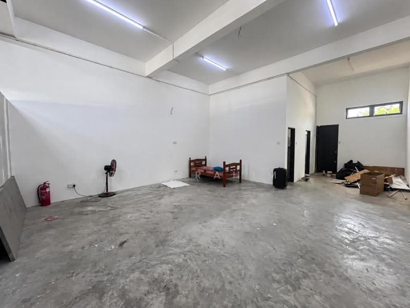 Shop for Rent in Dengkil (Selangor) - Azizirrahim . - Interior - PropertyGuru.com.my