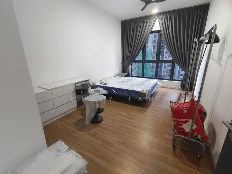 Kediaman Servis untuk Dijual di Sunway Velocity TWO - Billy Tan - Bedroom - PropertyGuru.com.my