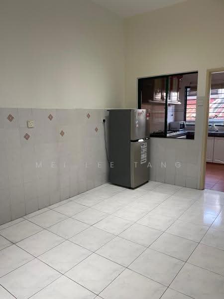 2-storey Terraced House for Rent in Tropicana (Petaling Jaya) - Mei Lee Tang - Kitchen - PropertyGuru.com.my