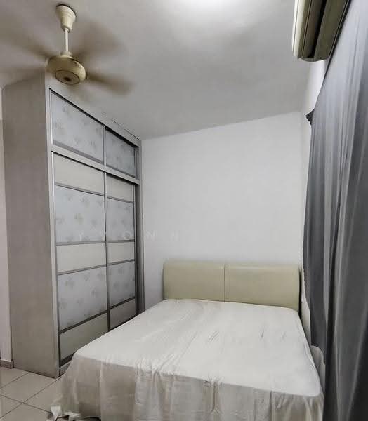 Apartment for Rent at Tanjung Permai De Centro - Yvonne Lee - Bedroom - PropertyGuru.com.my
