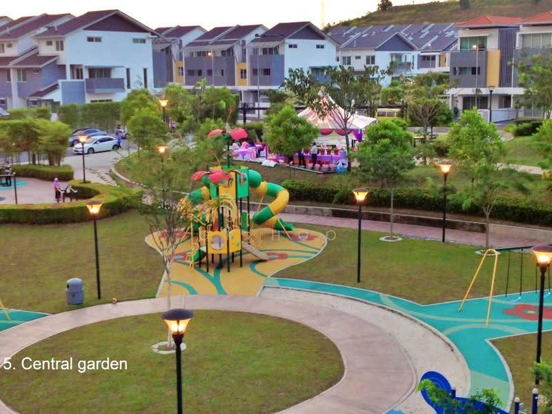 Rumah Teres 2-Tingkat untuk Disewa di Bandar Teknologi Kajang (Kajang) - GK Hoo - Garden - PropertyGuru.com.my