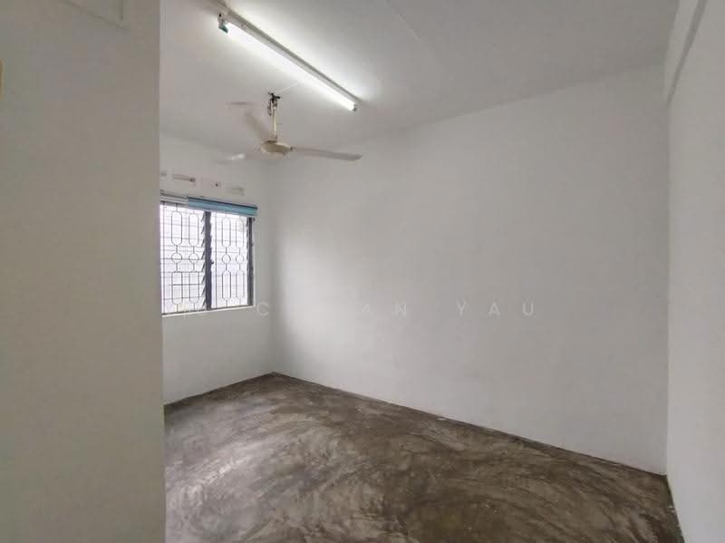 Flat for Sale at Rumah Pangsa Murni - Yu Chuan Yau - PropertyGuru.com.my
