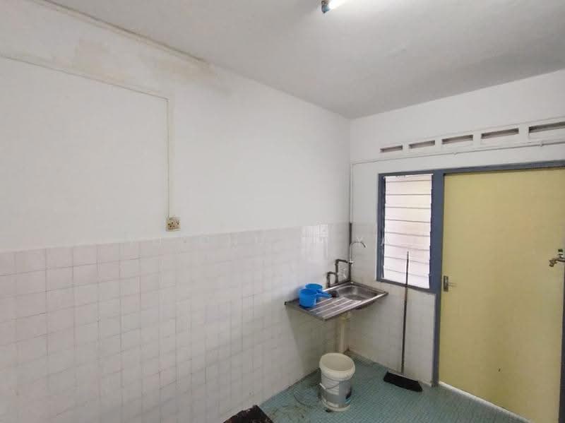 Flat for Sale at Rumah Pangsa Murni - Yu Chuan Yau - PropertyGuru.com.my