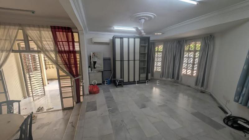Semi-Detached House for Sale in Taman Skudai Baru (Skudai) - Zoey Lee - Living Room - PropertyGuru.com.my