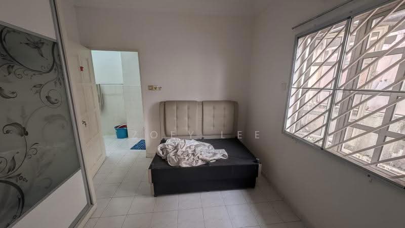 Semi-Detached House for Sale in Taman Skudai Baru (Skudai) - Zoey Lee - Bedroom - PropertyGuru.com.my
