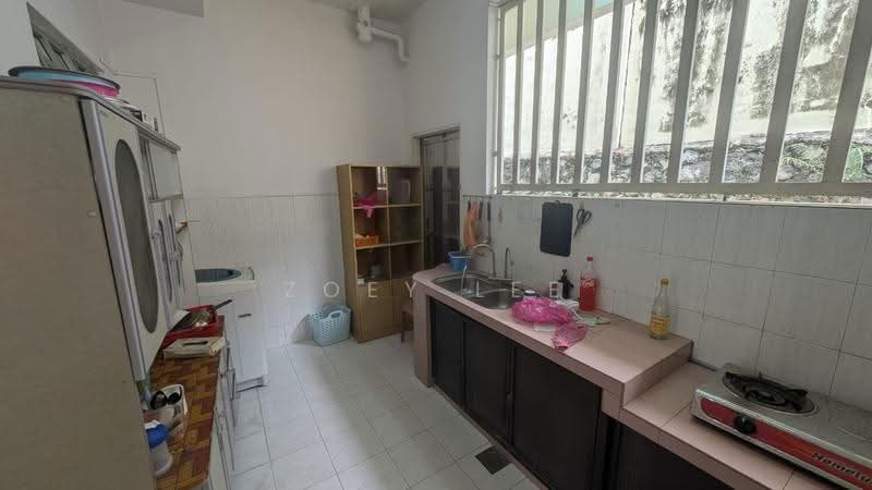 Semi-Detached House for Sale in Taman Skudai Baru (Skudai) - Zoey Lee - Kitchen - PropertyGuru.com.my