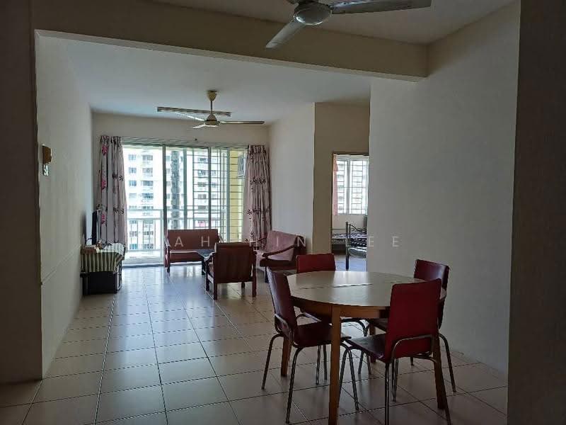 Condominium for Rent at Platinum Lake PV 10 - Kah Hin Lee - Living Room - PropertyGuru.com.my