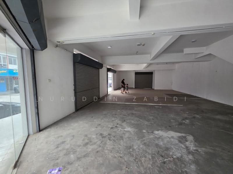 Kedai / Pejabat untuk Disewa di Sepang (Selangor) - Nuruddin Zabidi - Interior - PropertyGuru.com.my